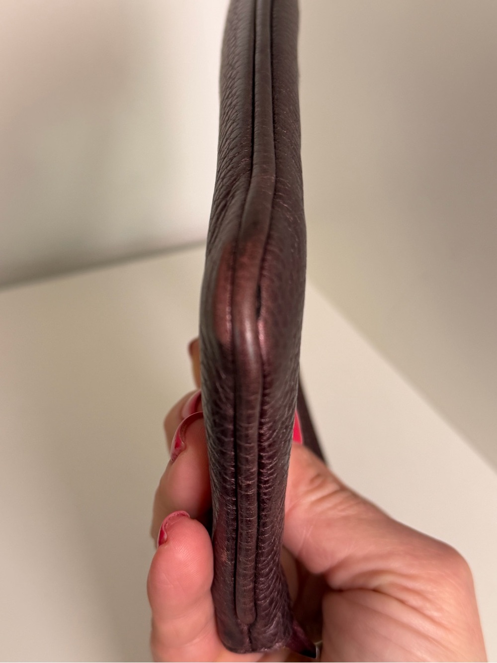 Gucci Soho Metallic Leather Wristlet Clutch Burgundy - Picture 6 of 10